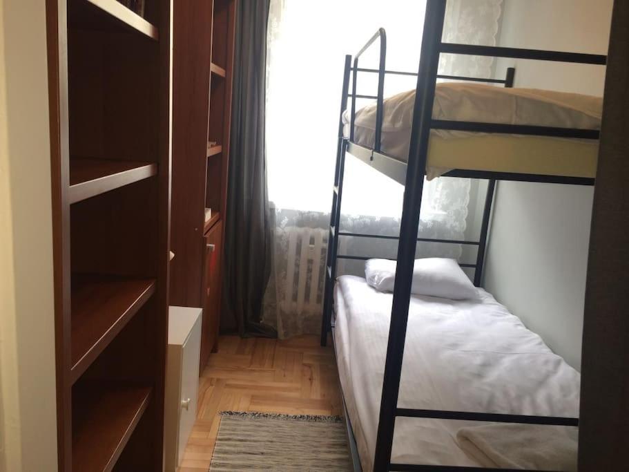 57 Lobzowska Bright Apartment Krakow Bagian luar foto
