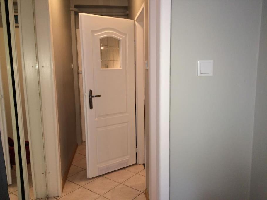 57 Lobzowska Bright Apartment Krakow Bagian luar foto